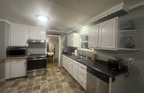 Central Tacoma Bed & Breakfast | Tacoma Homestay