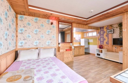 Nam House | Taean Sheruvil Pension