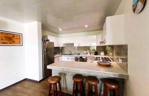 Pirae House | TAHITI - Vetea POOL Fare