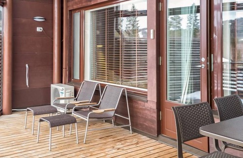 Tahkovuori House | Tahko Spa Junior Suite Orange B2 by Interhome