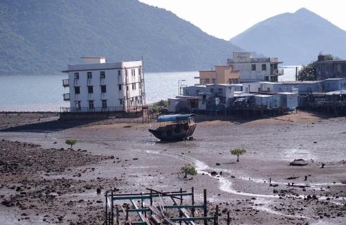 Islands District House | Tai O Inn, by the Sea
