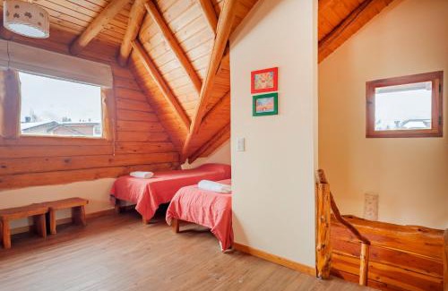 Villa Catedral Apartment | TAIQUE cabaña E en la base del cerro Catedral con vistas