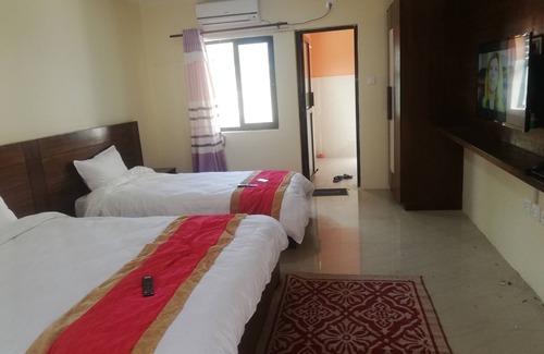 Thamel Hotel | Taj Riverside Resort and Adventure