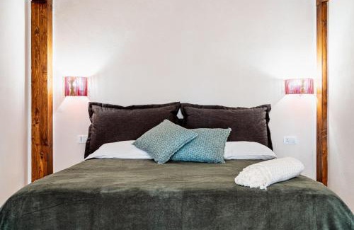 Taranto Apartment | Talassa - Dimora di Charme Suite con vasca idromassaggio