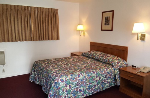 Moro Hotel | Tall Winds Motel