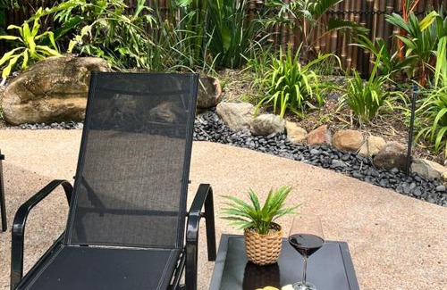 Palm Cove House | Talpa Tropix- 5 min stroll to beach