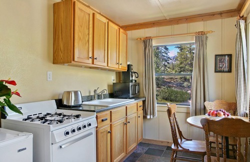 Mammoth Lakes Hotel | Tamarack Lodge and Resort