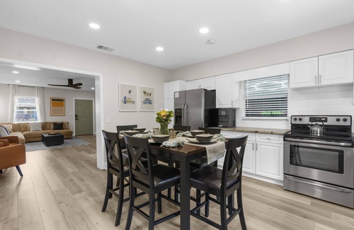 Riverside Heights House | Tampa Getaway | Pool | Game Room | Backyard Oasis