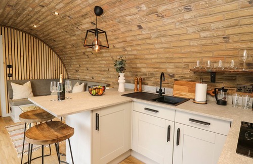 Llanfair Caereinion Cottage | Tan Y Wawr - Derwen