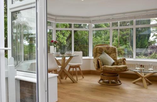 Dinas House | Tan Yr Ardd Bach