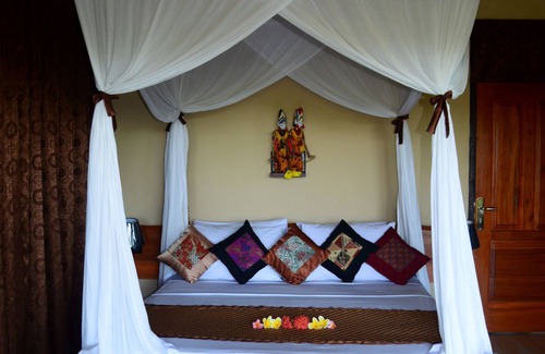 Bitung House | Tangkoko Sanctuary Villa & Spa