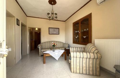 Tragilos Apartment | Tania's Country House Mavrothalassa