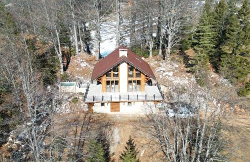 Kremna Apartment | Tara Cozy Home