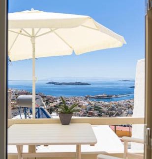 Ano Siros Apartment | Tarik Home live traditional