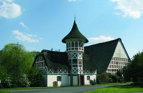 Cadenberge House | Taubenhof - Gut Cadenberge