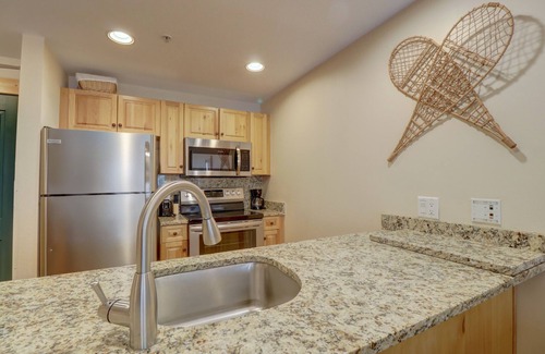 Copper Mountain Village Condo | Taylors Crossing In The Heart Of Copper - TX212 by RedAwning