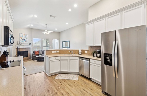 Prosper House | TCH - 4BR/2BA Home in Prosper - DC