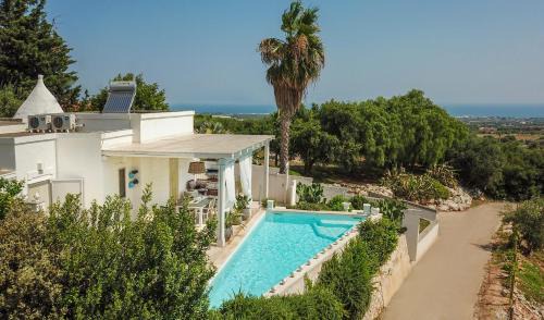Polignano a Mare House | TD Casa Fusella with Panoramic Pool and sea view