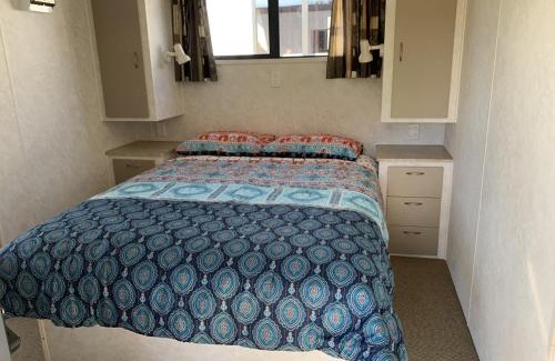 Te Puru Other | Te Puru B8 - 2 bedroom chalet