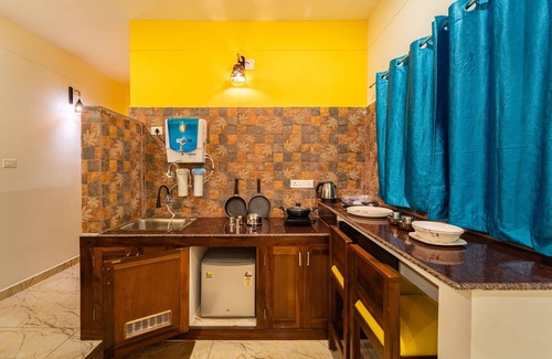 Ganapathichettikulam Villa | Teak Leaf Gateway Resort
