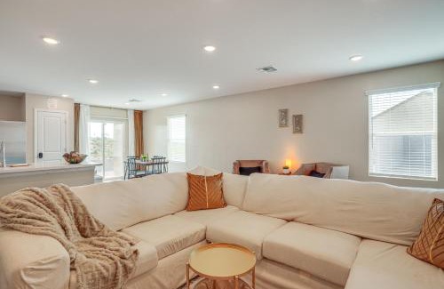 Wickenburg House | Tee Off and Soak in Mtn Views Arizona Desert Oasis!