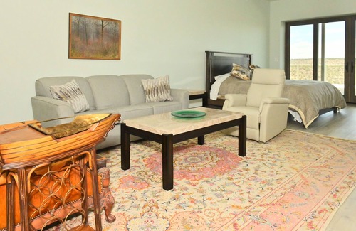 Solano Hotel | Teepee Lodge with Equus & Firearms/ranch