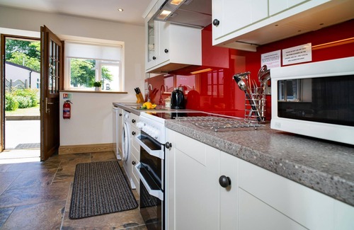 Abercych Cottage | Teifi Cottage, Cenarth