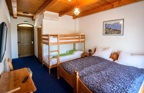 Velence Hotel | Tekergő Motel és Étterem