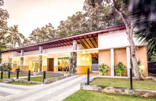 Piliyandala Bed & Breakfast | Temple Pond Villa Colombo