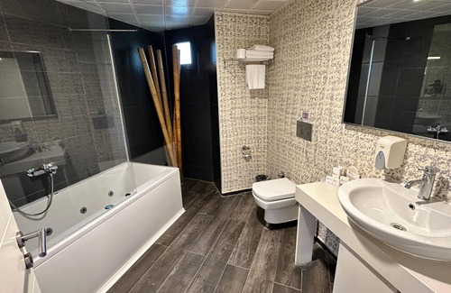 Kagithane Hotel | Tempo Hotel Çaglayan Istanbul