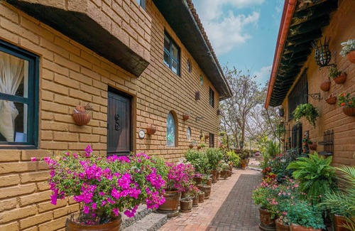 Santo Domingo House | Tepoztlan Castle l Pool + Jacuzzi + Fireplace