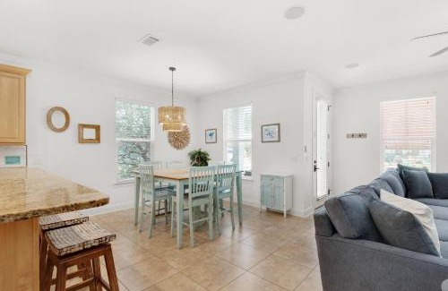 Villages of Crystal Beach House | Tequila Sunrise