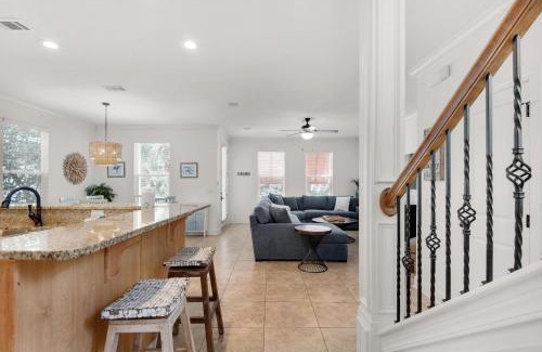Villages of Crystal Beach House | Tequila Sunrise