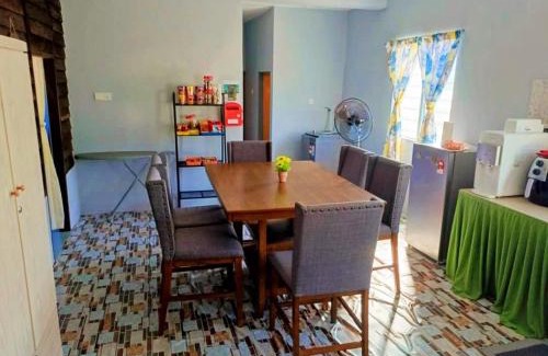 Tanjung Karang House | Teratak Desa Umaira