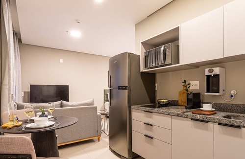 Pinheiros Condo | Terraço Oscar Freire by Viva - Prédio novo ao lado do Hospital das Clínicas e do metrô