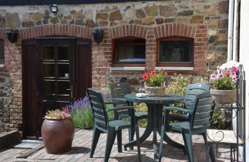 Trois-Ponts Apartment | Terrace Apartment, Trois-Ponts