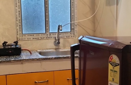 Sualkuchi Cottage | Terrace Cottage