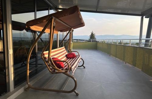 Eniseli House | Terrace Eniseli
