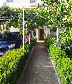 Brist Apartment | Terrace & View Brist