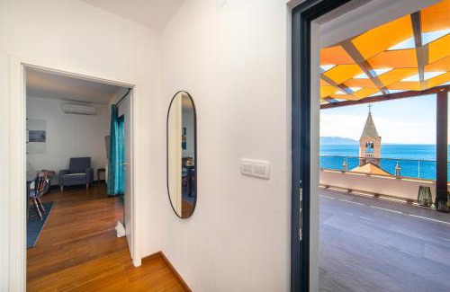 Brist Apartment | Terrace & View Brist
