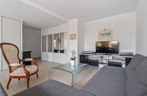 Vienne Apartment | Terrasse de Malissol
