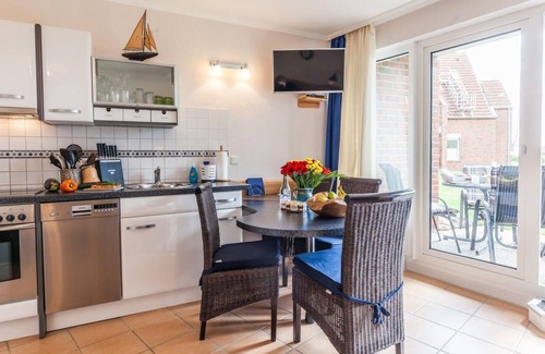 Kronsgaard Apartment | Terrassen-Fewo "Heimathaven" direkt am Ostseestrand