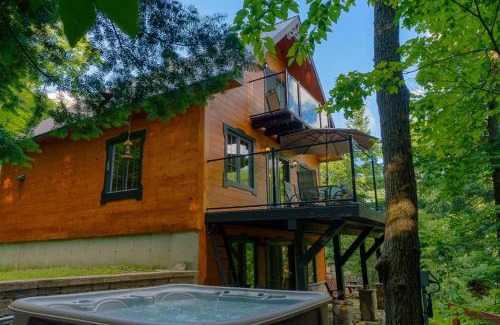 Entrelacs Ski Chalet | Terrasses Kedros Spa & Fireplace Cozy Chalet