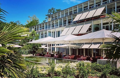 Meilen District Apartment | Tertianum Parkresidenz, modern 2.5 room flat