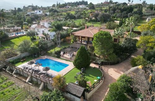 Alhaurin de la Torre House | TESS CasAntillas, con sabor a Las Antillas
