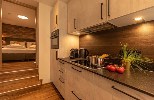 Schuttdorf Apartment | Tevini Boutique Suites by we rent