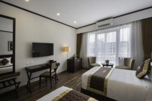 French Quarter Hotel | Thang Long Opera Hotel