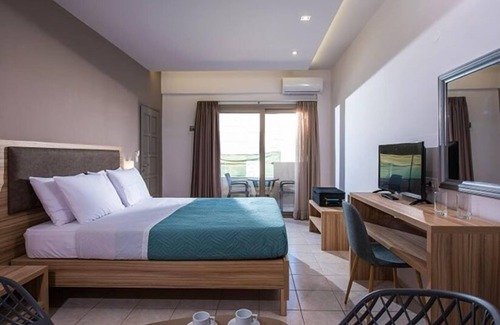 Agia Pelagia Hotel | Thania Seaside Smotel - Adults Only
