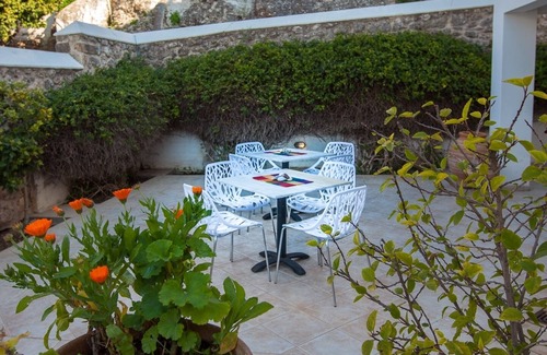 Spetses Apartment | Thanos Luxurious Apt in Spetses Center, 2BR, 2BA