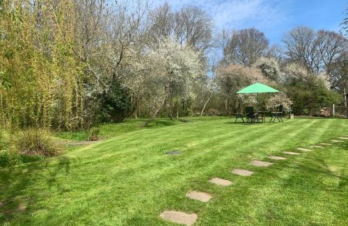 Watersfield House | Thatched Cottage